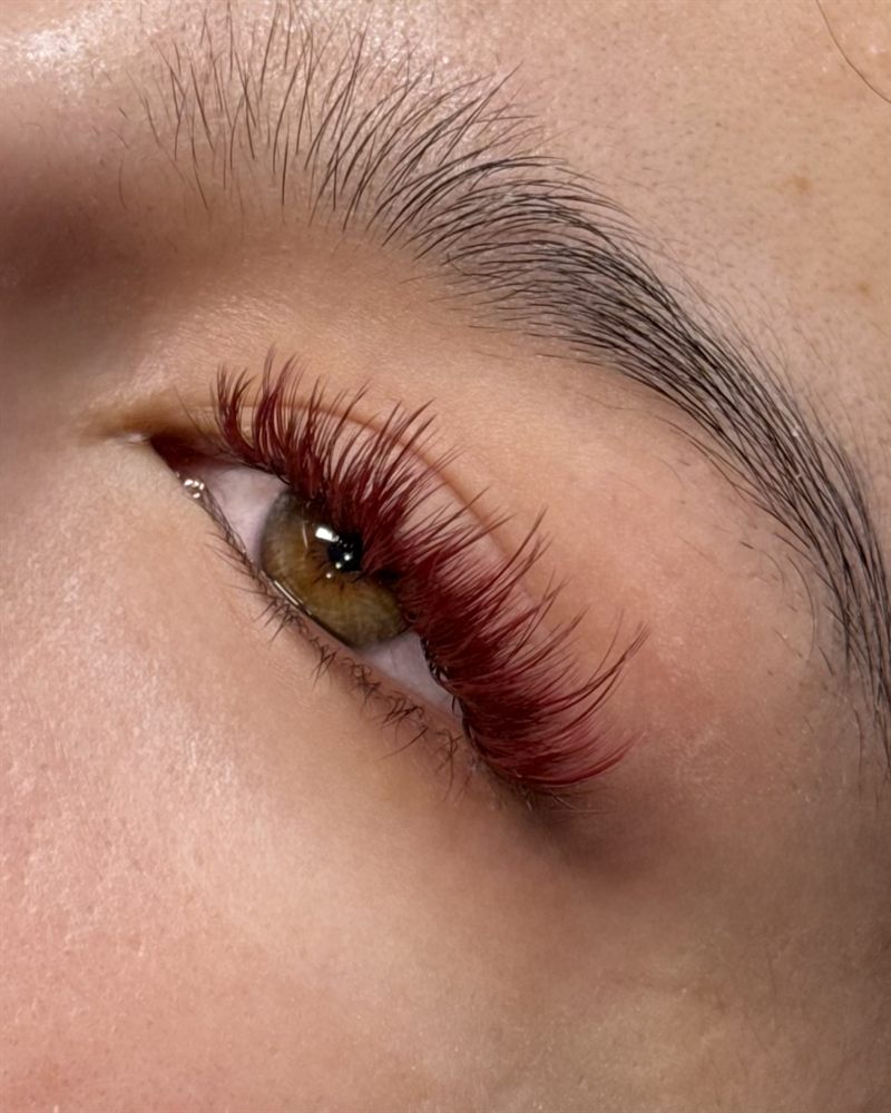 Full color lash set in cherry red on a hazel eye
